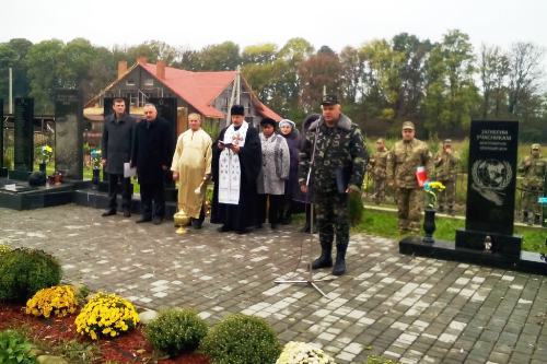 На Львівщині відкрили й освятили пам’ятник загиблим у зоні АТО воїнам.(ФОТО)